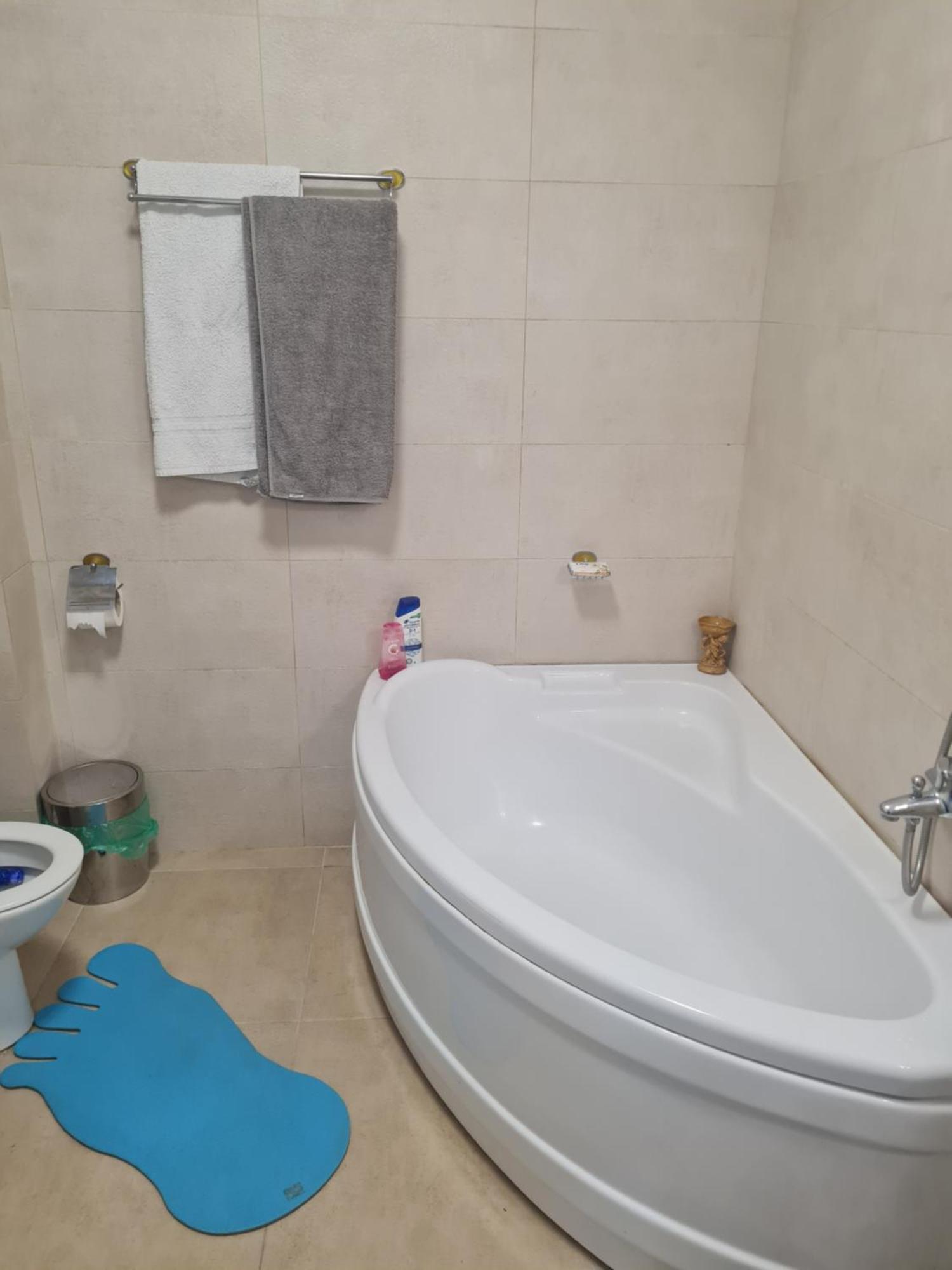 Luxury 1 Bedroom Apartment Roşu Екстериор снимка