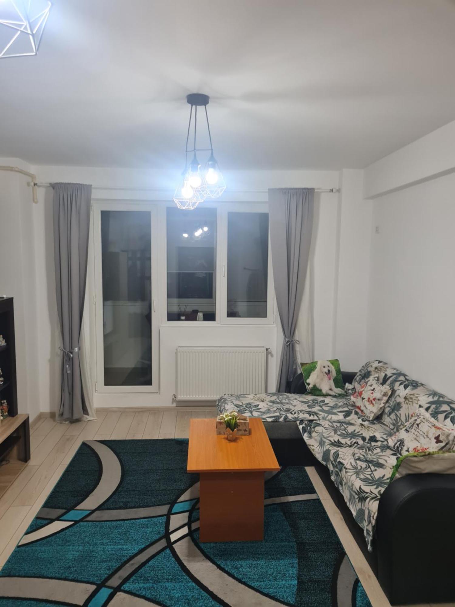 Luxury 1 Bedroom Apartment Roşu Екстериор снимка