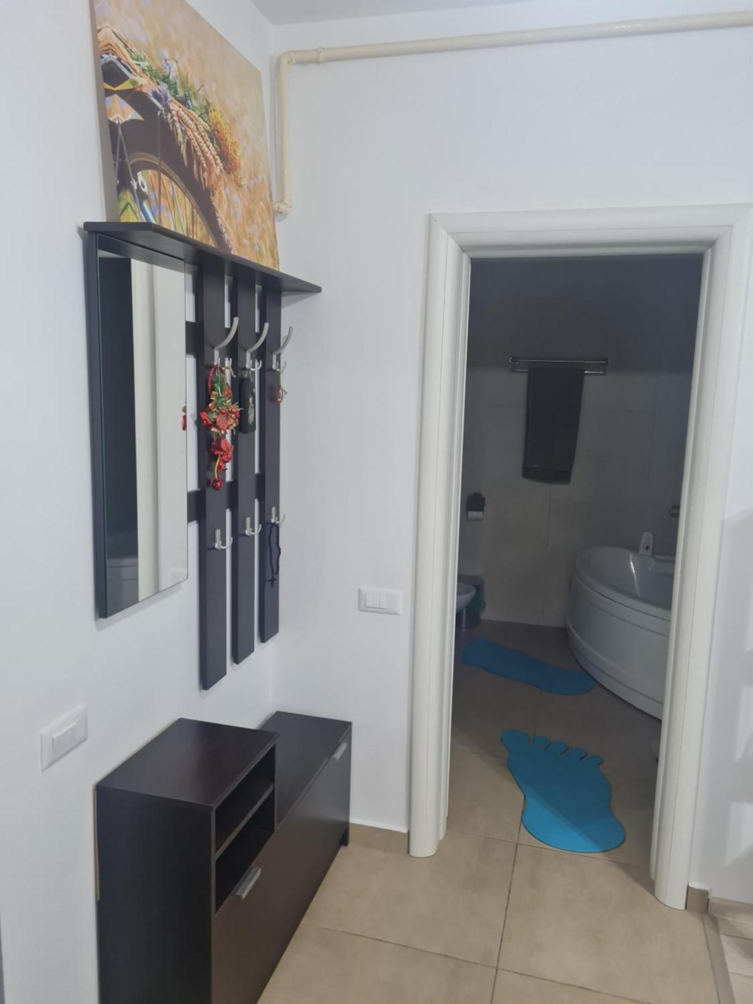 Luxury 1 Bedroom Apartment Roşu Екстериор снимка