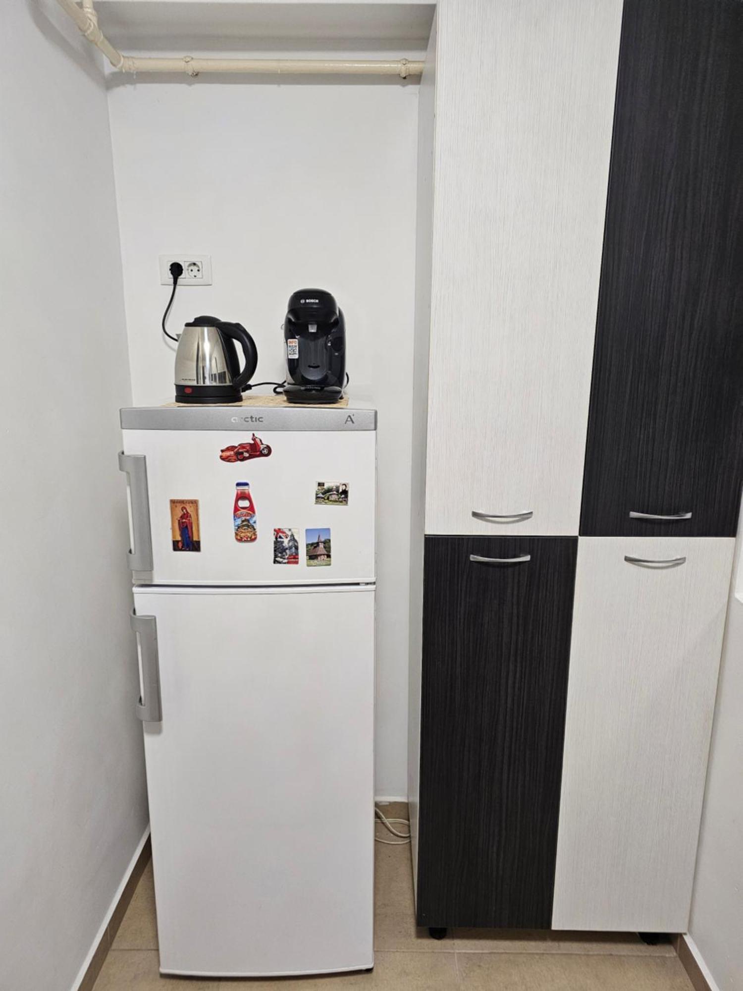 Luxury 1 Bedroom Apartment Roşu Екстериор снимка
